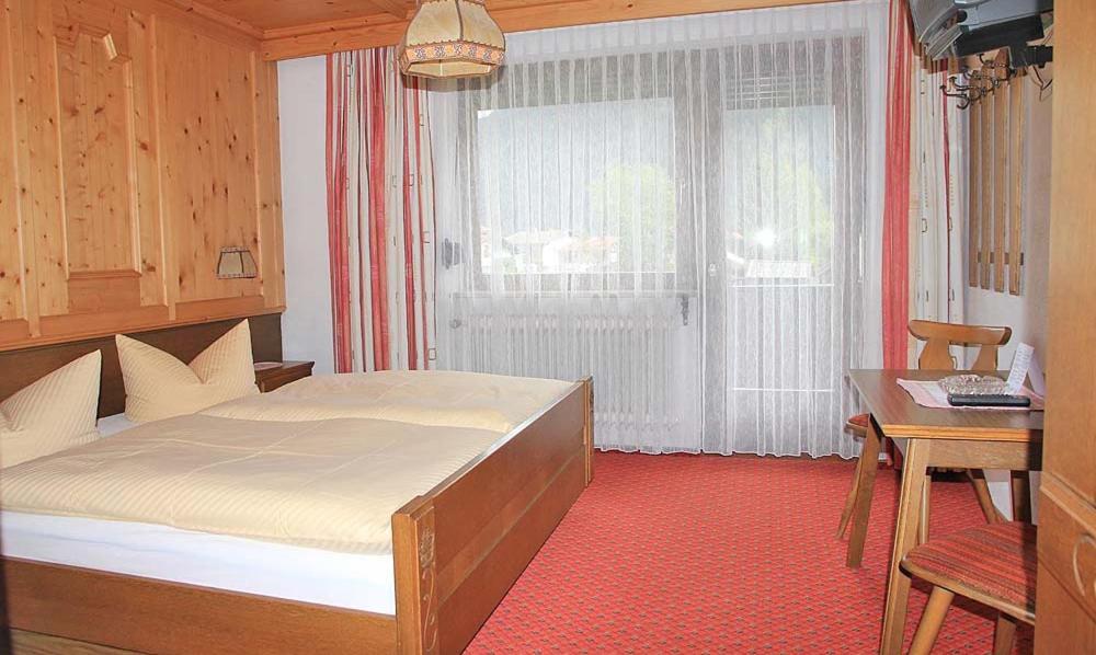 Berghaus Maria Bed & Breakfast Pettneu am Arlberg Room photo
